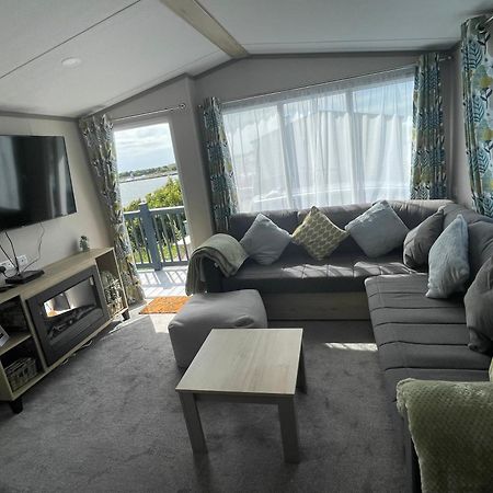 Lake View 92 Millom Luaran gambar
